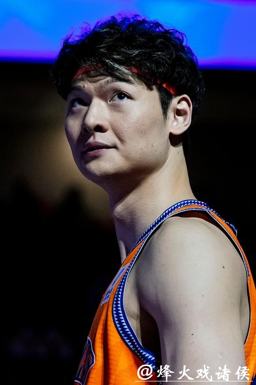 王哲林达成万分里程碑!他的传奇仍然在续写 王哲林达成万分里程碑!他的传奇仍然在续写